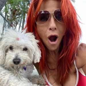 Meet your Posher, Nikkicutsorangecounty